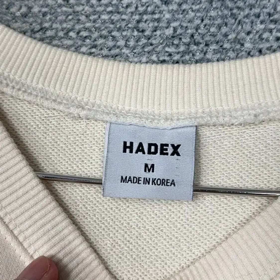 하덱스 프린팅 로고 크림 맨투맨 M 상품이미지3