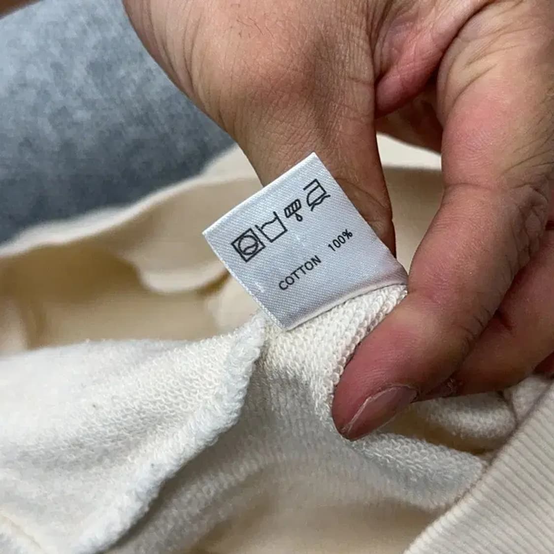 하덱스 프린팅 로고 크림 맨투맨 M 상품이미지4