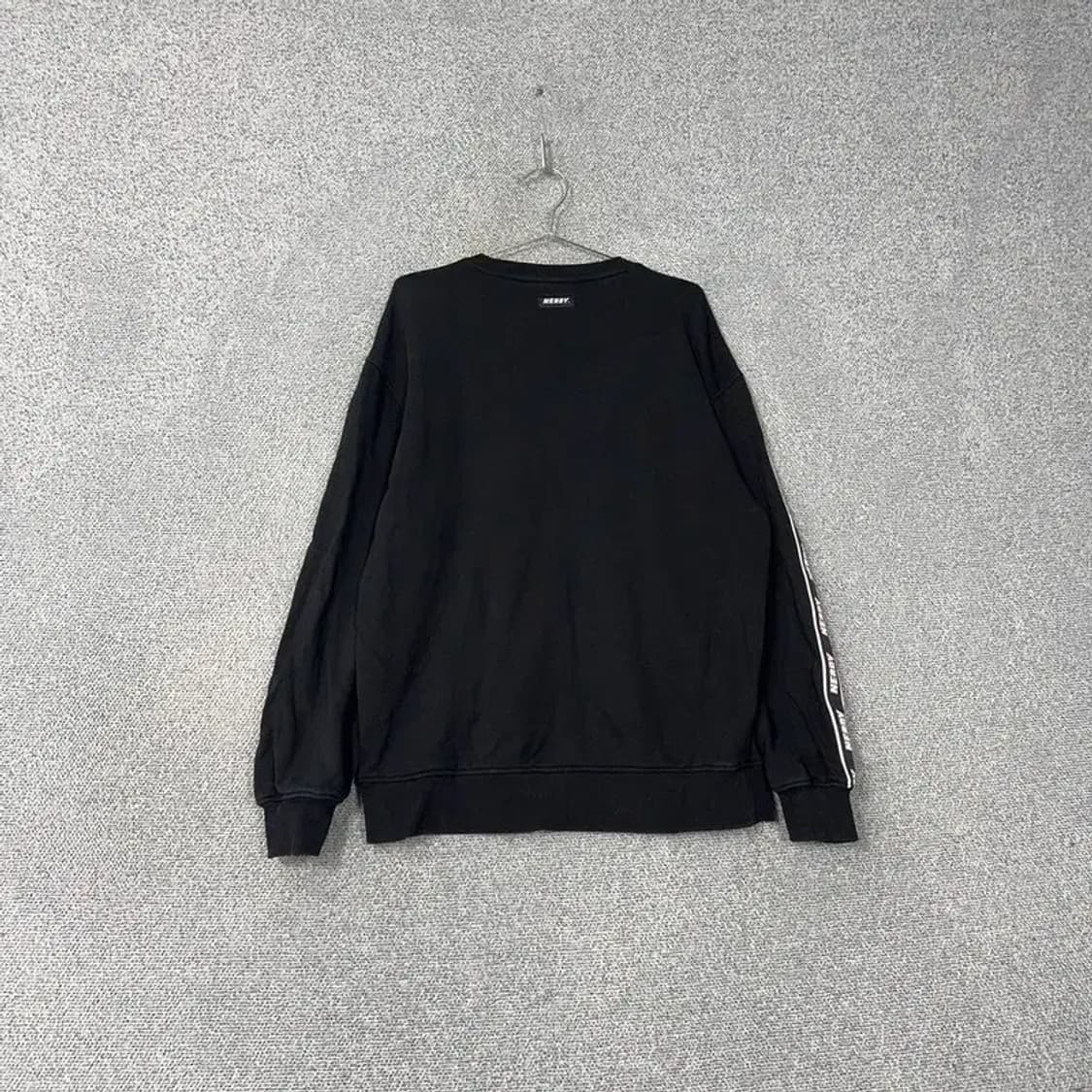 널디 캐주얼 로고 사이드라인 맨투맨 L 상품이미지2