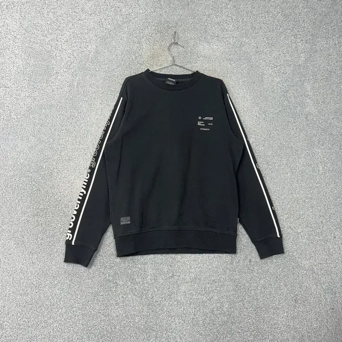 그루브라임 로고 사이드라인 블랙 맨투맨 XL 상품이미지1