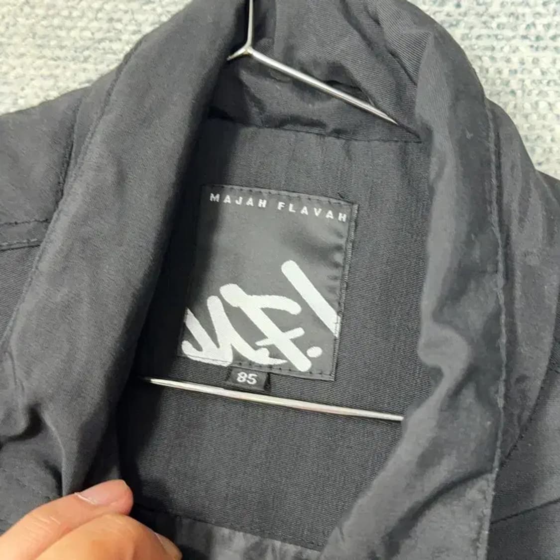 마자플라바 로고 블랙 바람막이 85 상품이미지3