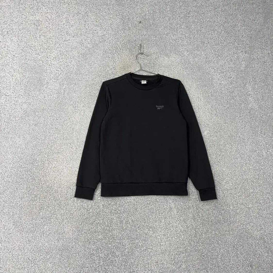 리복 블랙 스펠 로고 캐주얼 맨투맨 S 상품이미지1