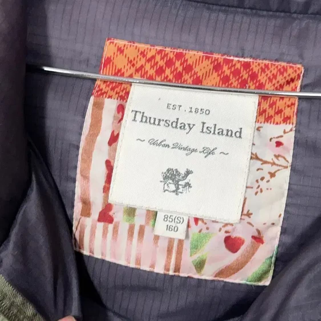 써스데이아일랜드 여성 카키 롱패딩 85 상품이미지5