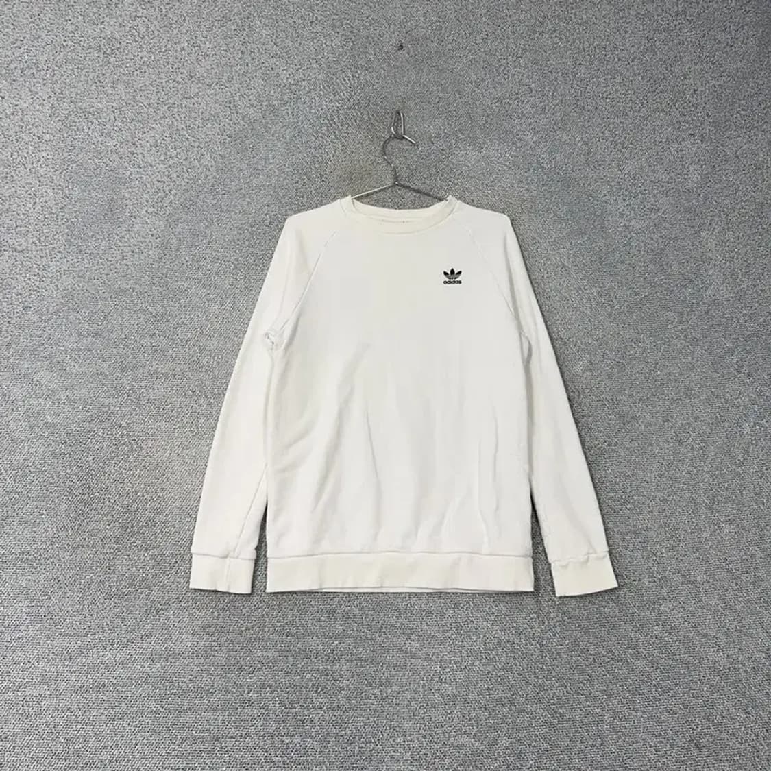 아디다스 로고 화이트 맨투맨 M 상품이미지1