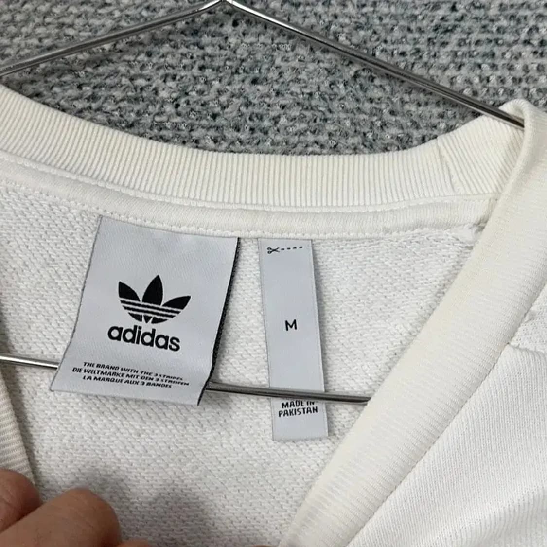 아디다스 로고 화이트 맨투맨 M 상품이미지3