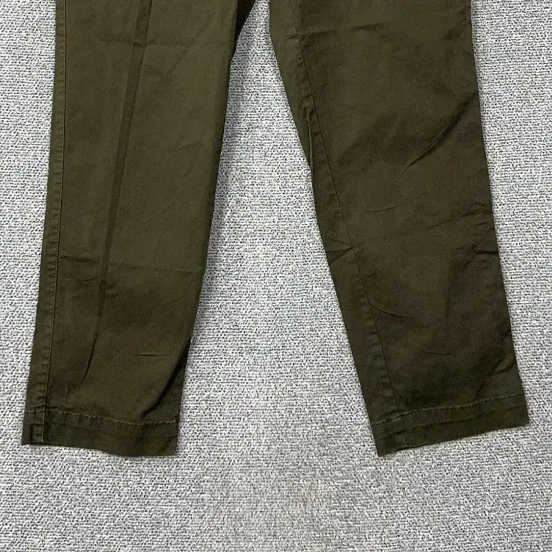 자라 남성 밴딩 카키 치노팬츠 32 상품이미지4