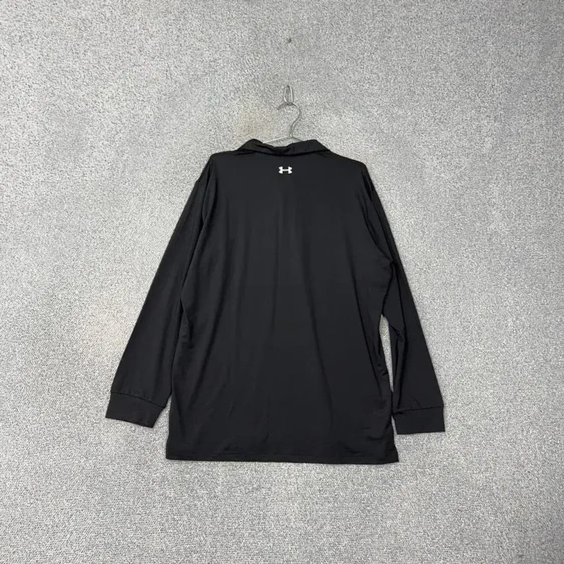 언더아머 블랙 로고 기능성 운동 카라티 XXL 상품이미지2