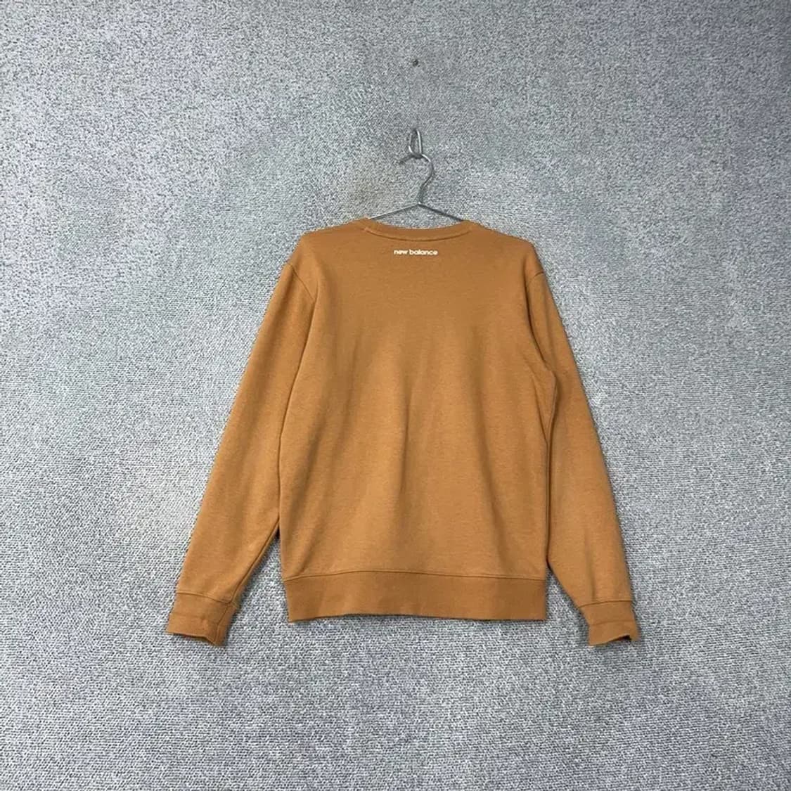 뉴발란스 프린팅 카멜 캐주얼 로고 맨투맨 95 상품이미지2