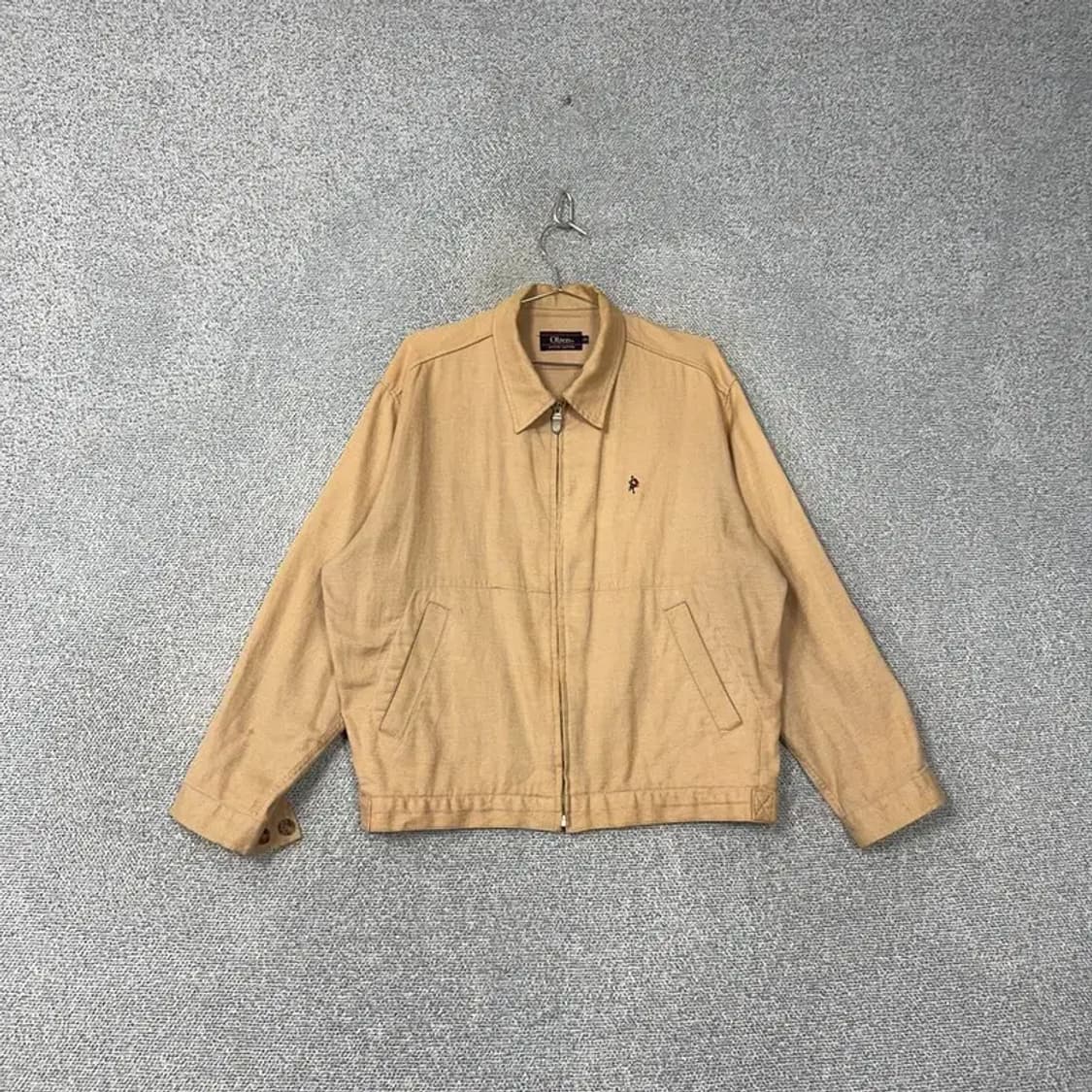 올젠 로고 캐주얼 베이지 남성 클래식 해링턴 자켓 100 상품이미지1