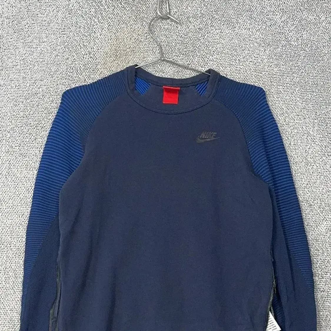 나이키 기능성 스우시 네이비 맨투맨 S 상품이미지3