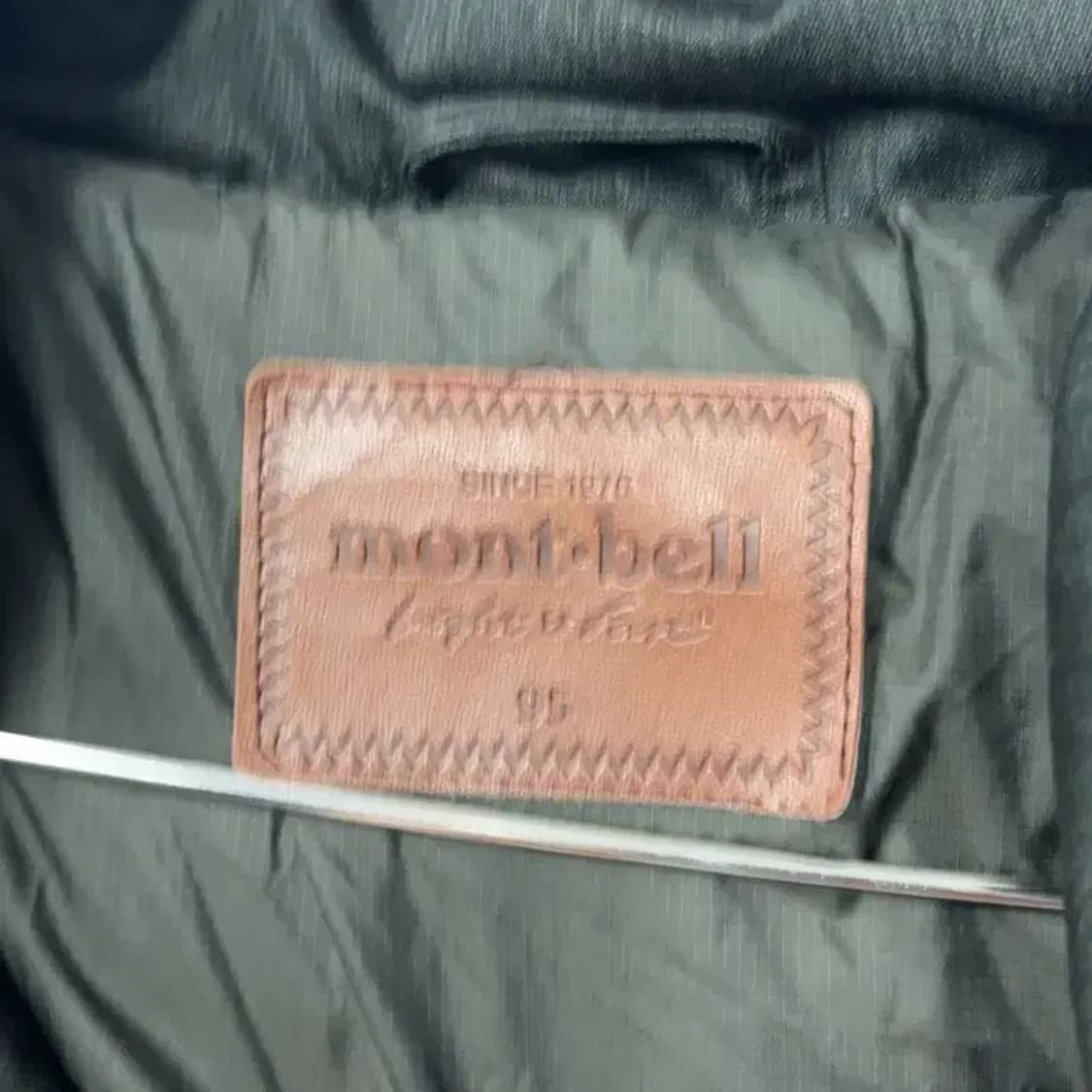 몽벨 여성 거위털 카키 롱패딩 95 상품이미지6