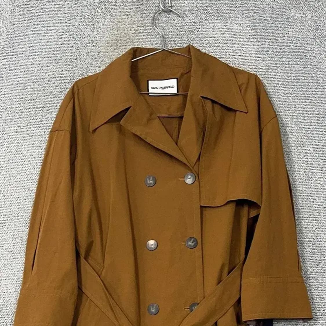 칼라거펠트 여성 코튼 카멜 트렌치코드 85 상품이미지3