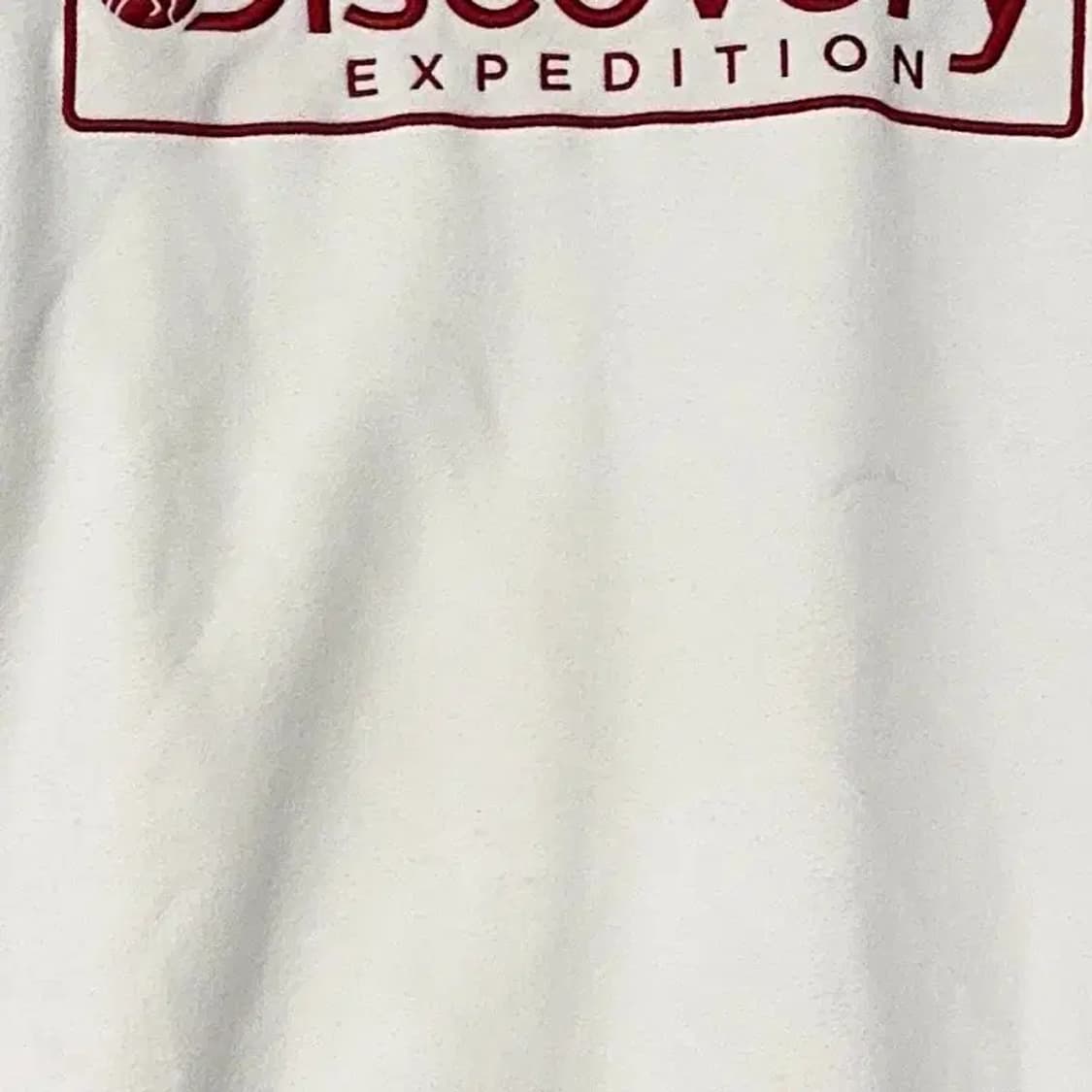 디스커버리 로고 프린팅 화이트 맨투맨 110 상품이미지4