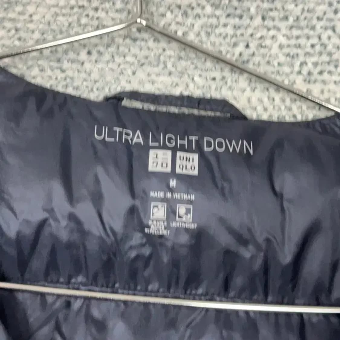 유니클로 네이비 조끼 패딩 M 상품이미지5