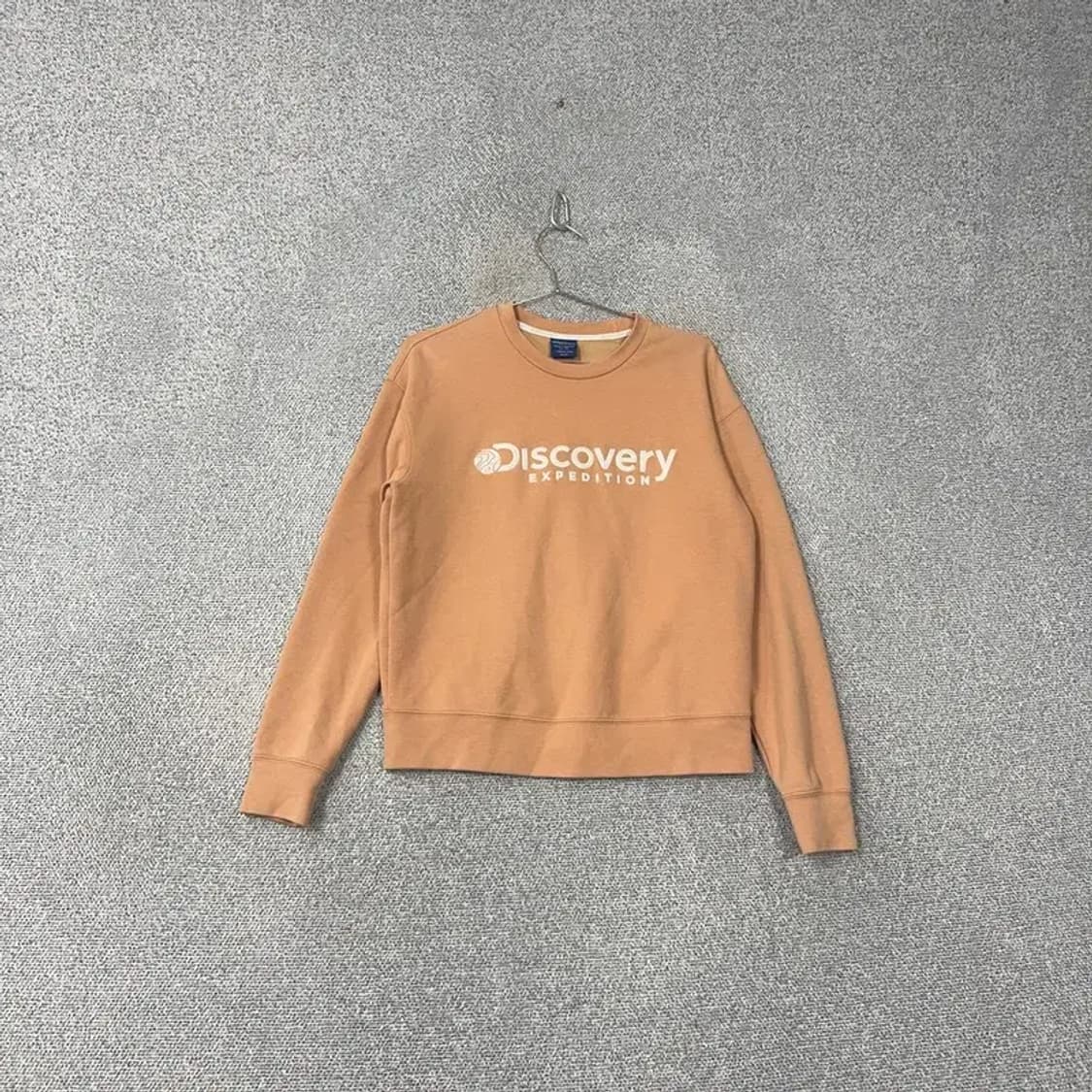 디스커버리 프린팅 로고 캐주얼 맨투맨 95 상품이미지1