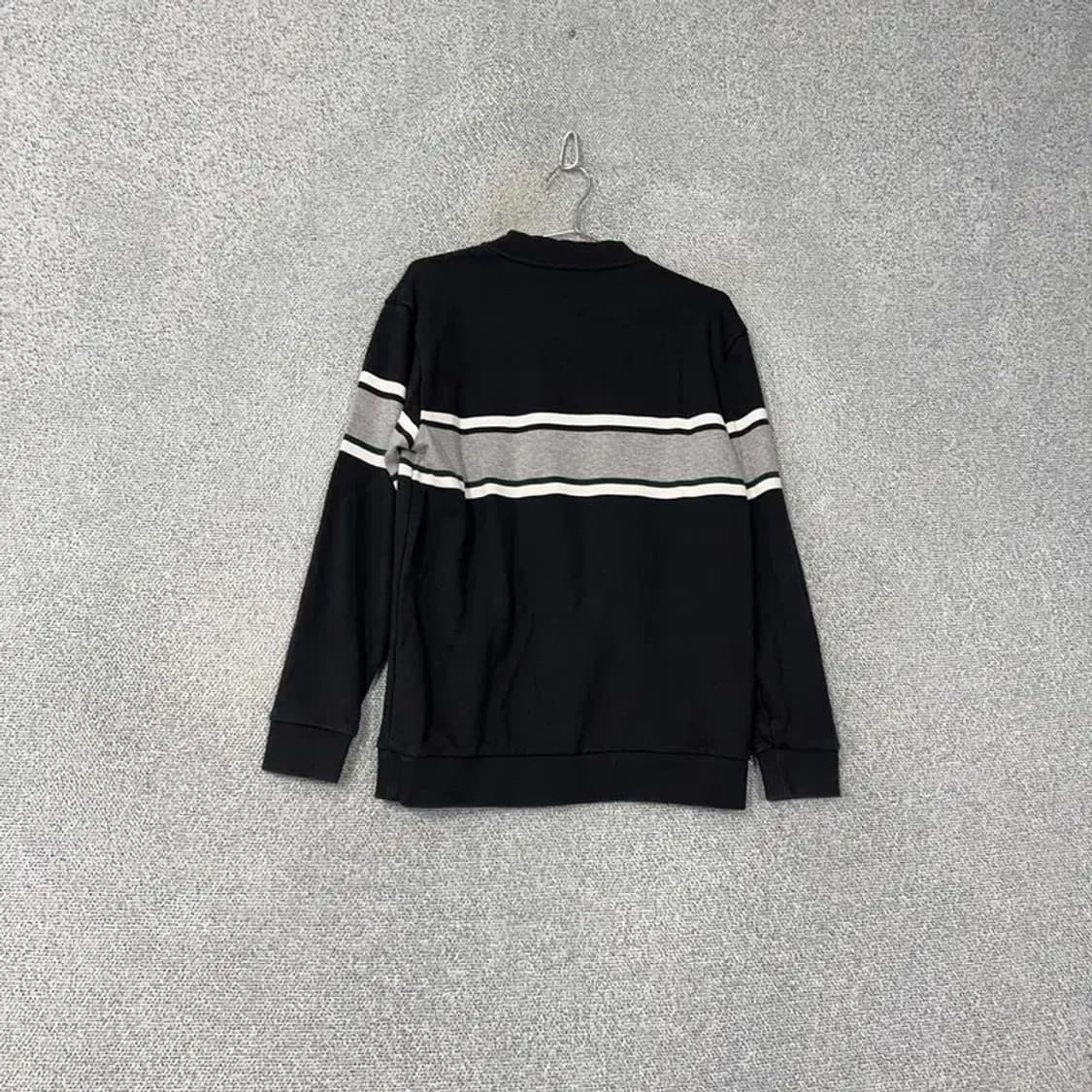 해지스 블랙 캐주얼 남성 버튼 코튼 맨투맨 100 상품이미지2