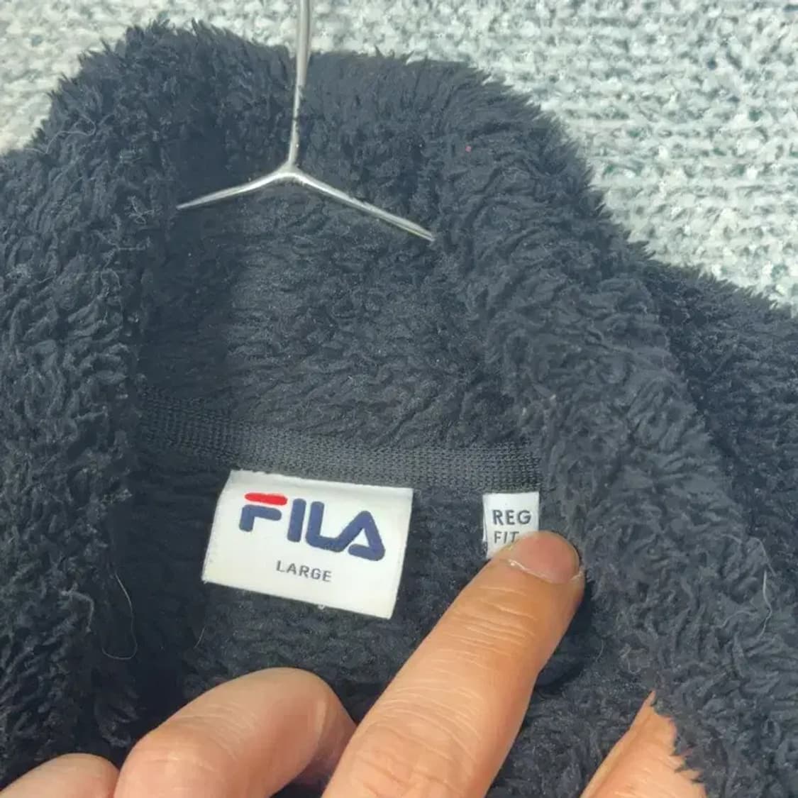 휠라 백로고 블랙 후리스 L 상품이미지3