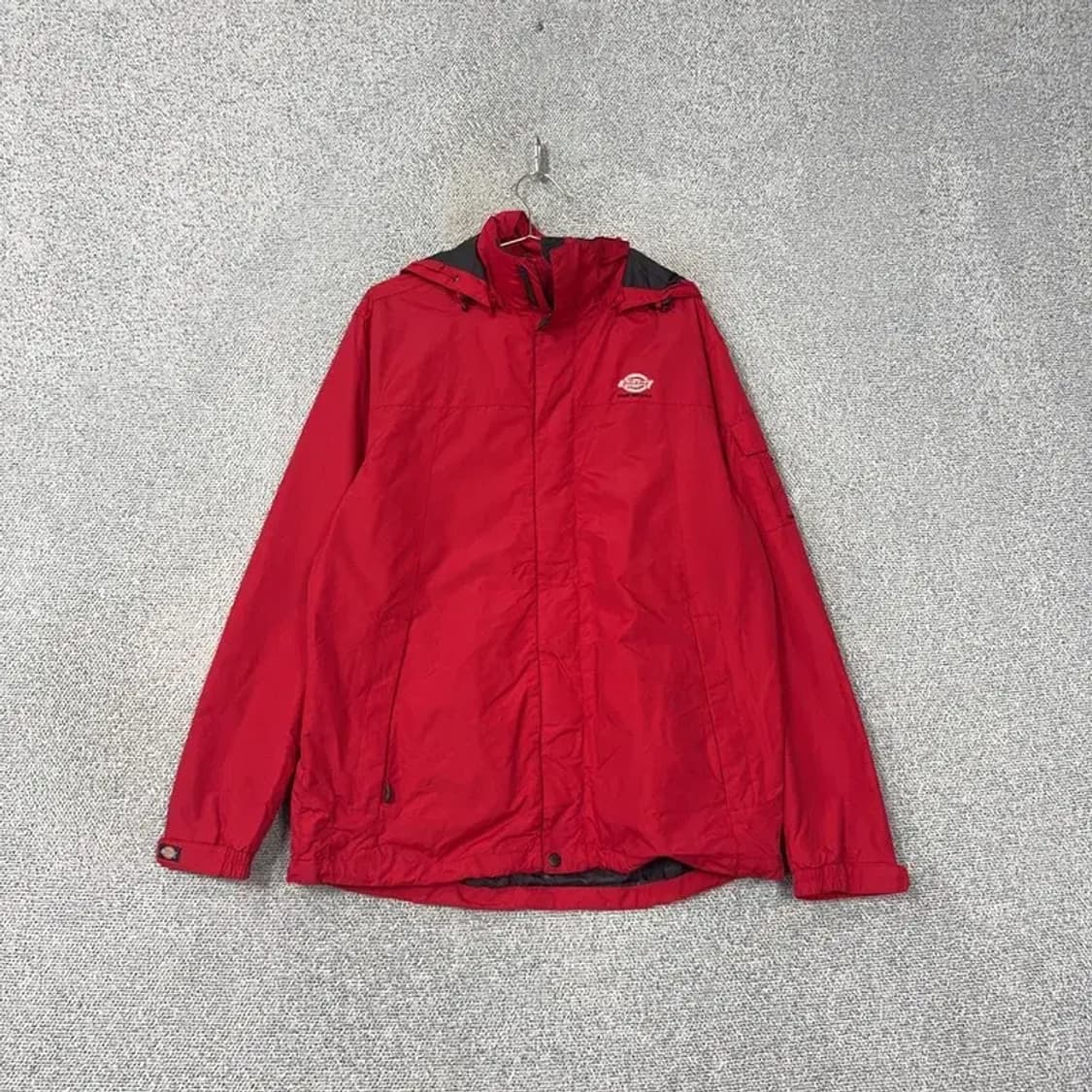 디키즈 로고 레드 바람막이 XL 상품이미지1