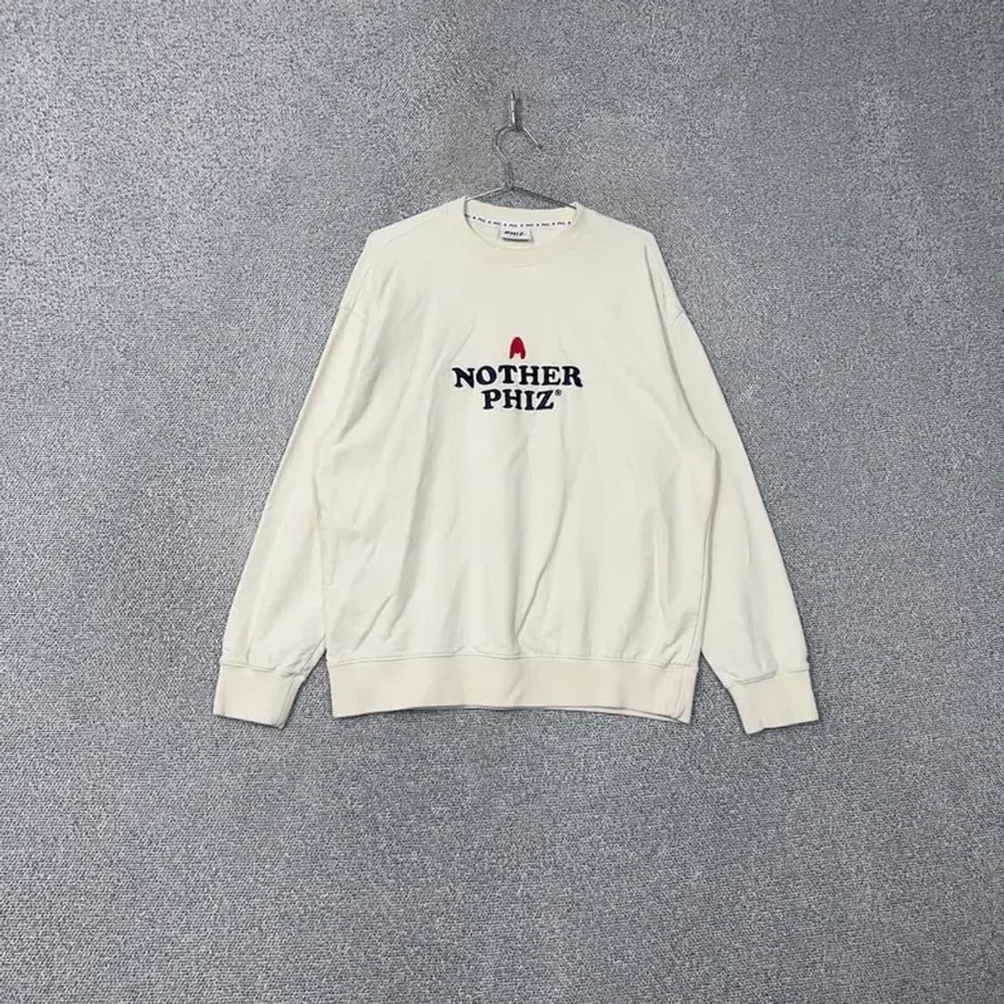 피즈 프린팅 화이트 크림 캐주얼 남성 맨투맨 L 상품이미지1