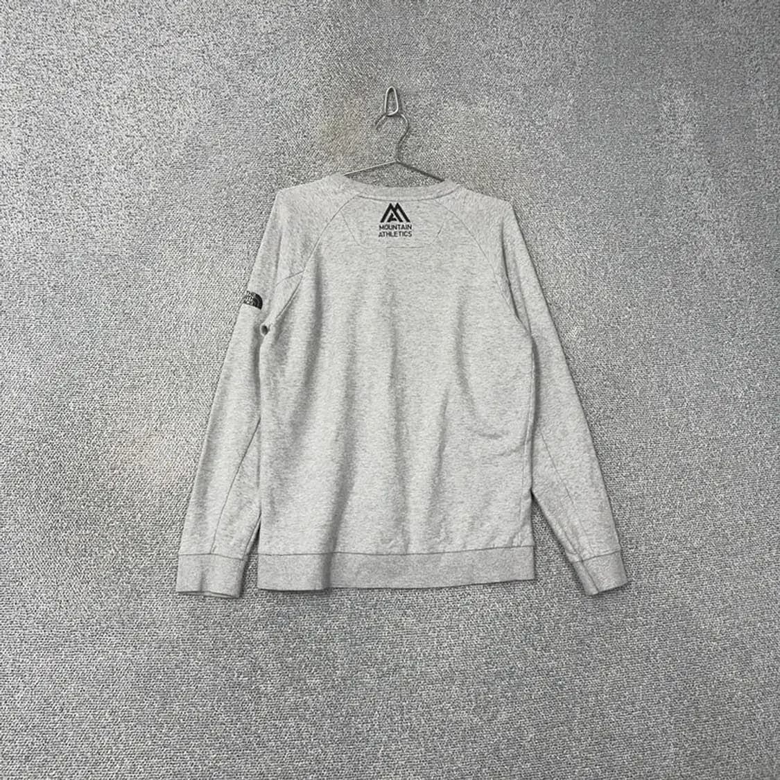 노스페이스 로고 그레이 맨투맨 95 상품이미지2