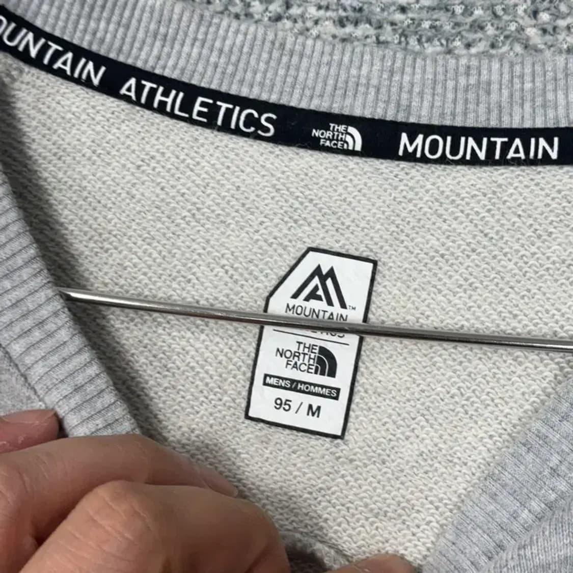 노스페이스 로고 그레이 맨투맨 95 상품이미지4