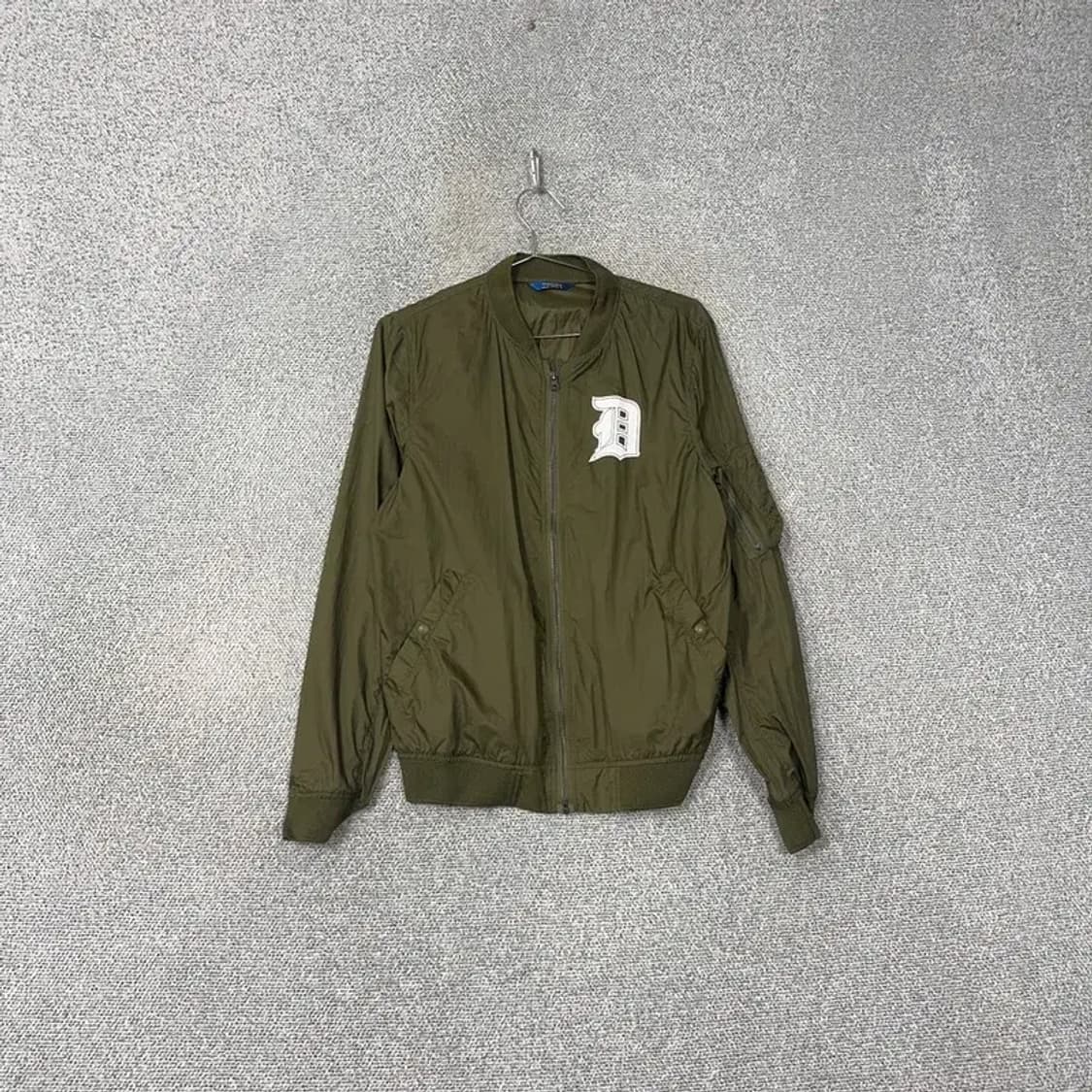 디스커버리 로고 카키 블루종 자켓 M 상품이미지1