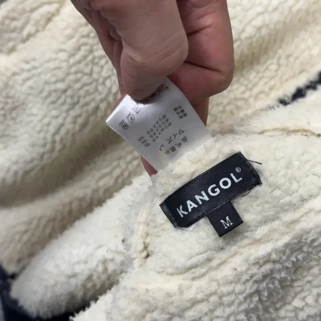 캉골 포켓 리버시블 화이트 후리스 M 상품이미지3