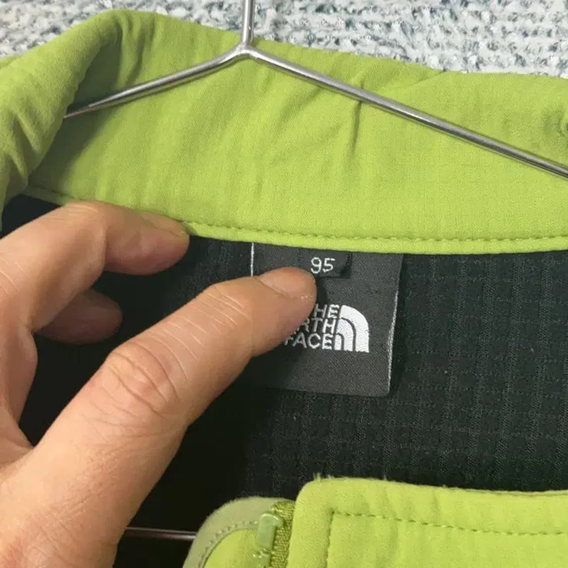 노스페이스 라이트 그린 기능성 바람막이 점퍼 95 상품이미지3