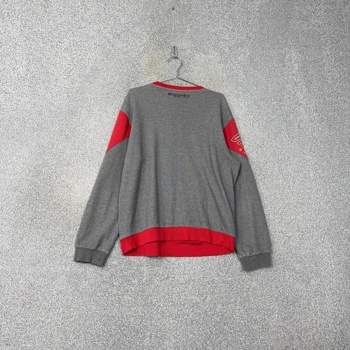 디스커버리 레드 스펠 로고 그레이 오버핏 맨투맨 L 상품이미지2