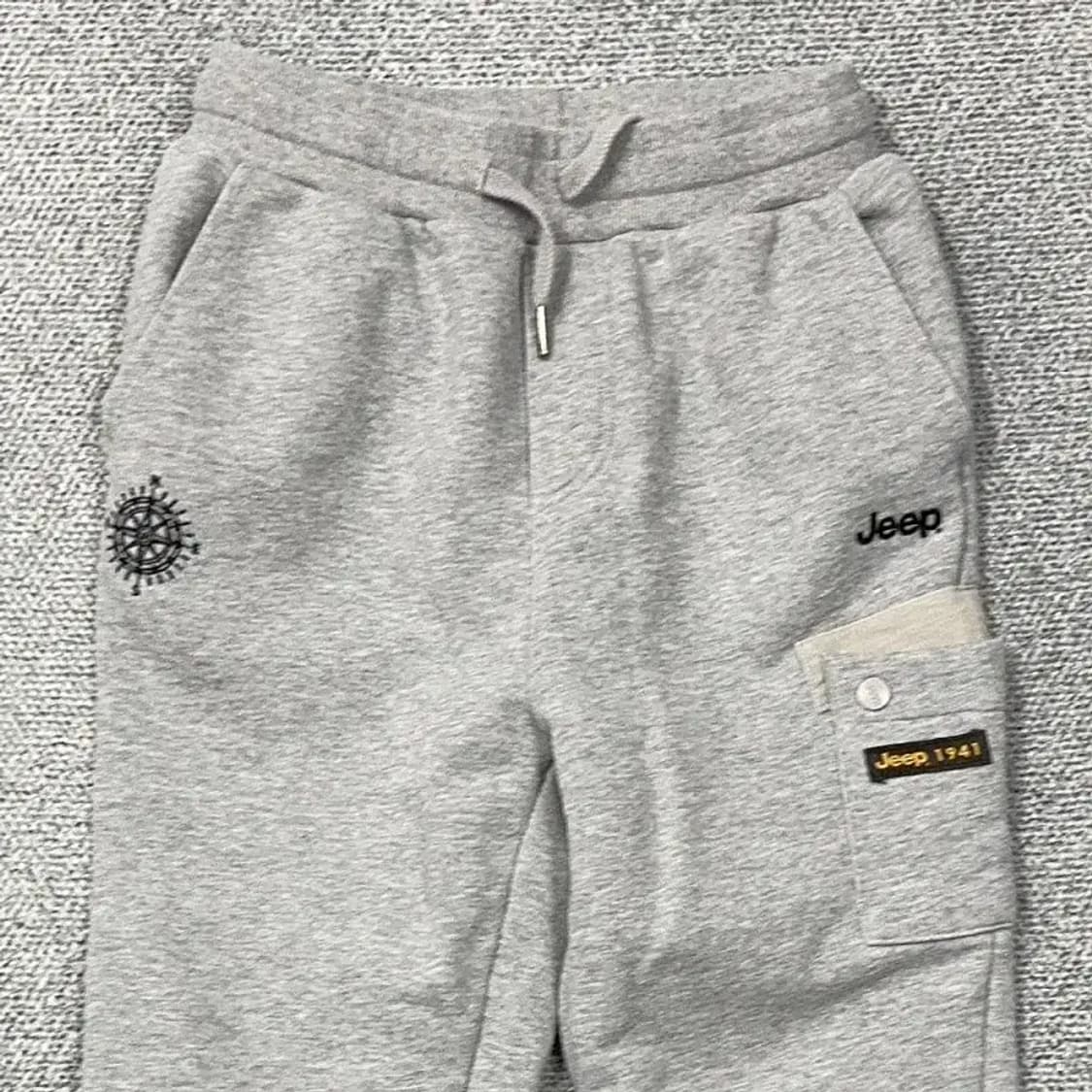 지프 로고 라이트 그레이 조거팬츠 S 상품이미지3