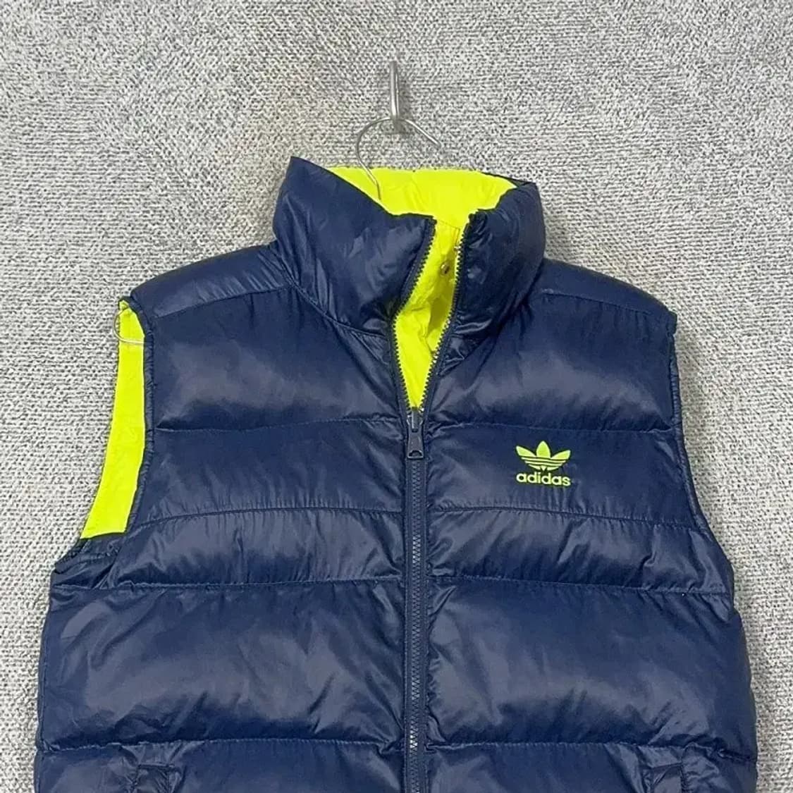 아디다스 양면 네이비 패딩 조끼 090 상품이미지3