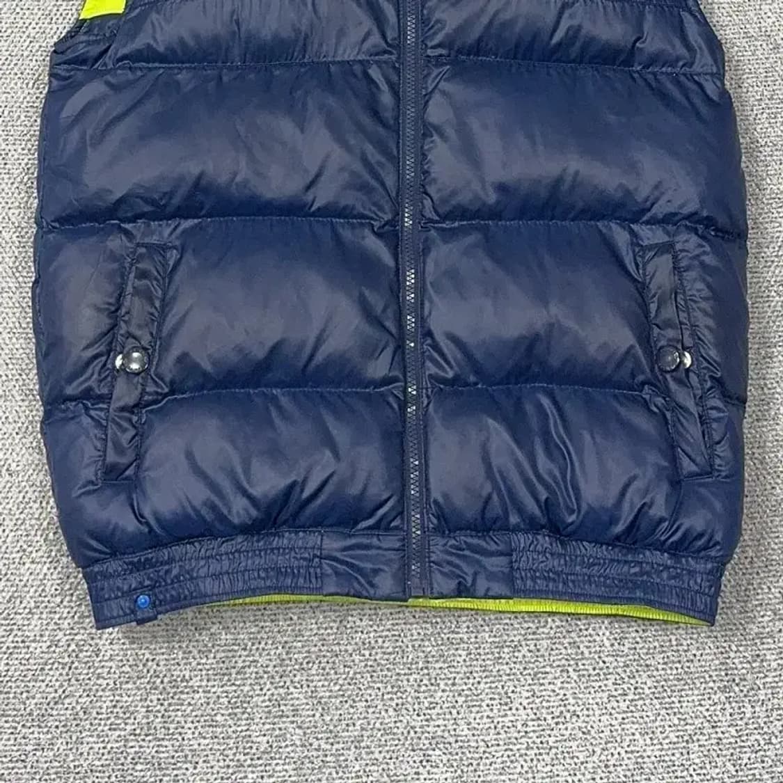 아디다스 양면 네이비 패딩 조끼 090 상품이미지4