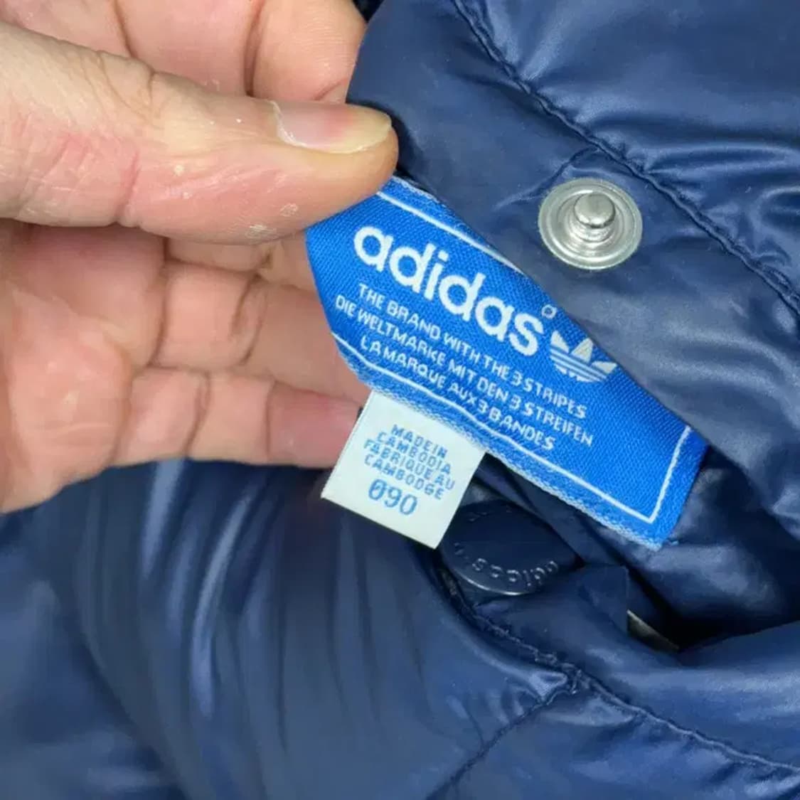아디다스 양면 네이비 패딩 조끼 090 상품이미지7