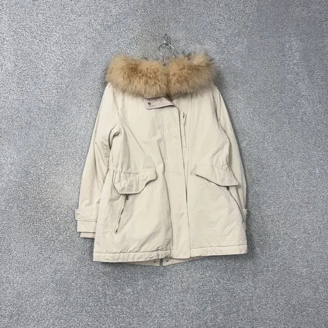 시슬리 퍼 야상 크림 패딩 코트 42 상품이미지1