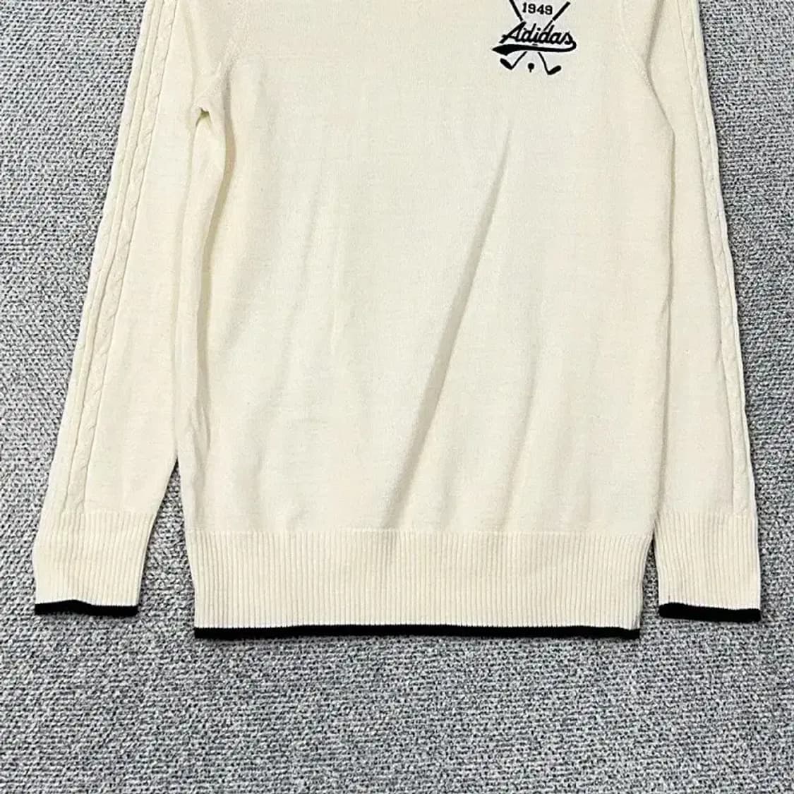아디다스 골프 로고 화이트 폴라 니트 M 상품이미지4