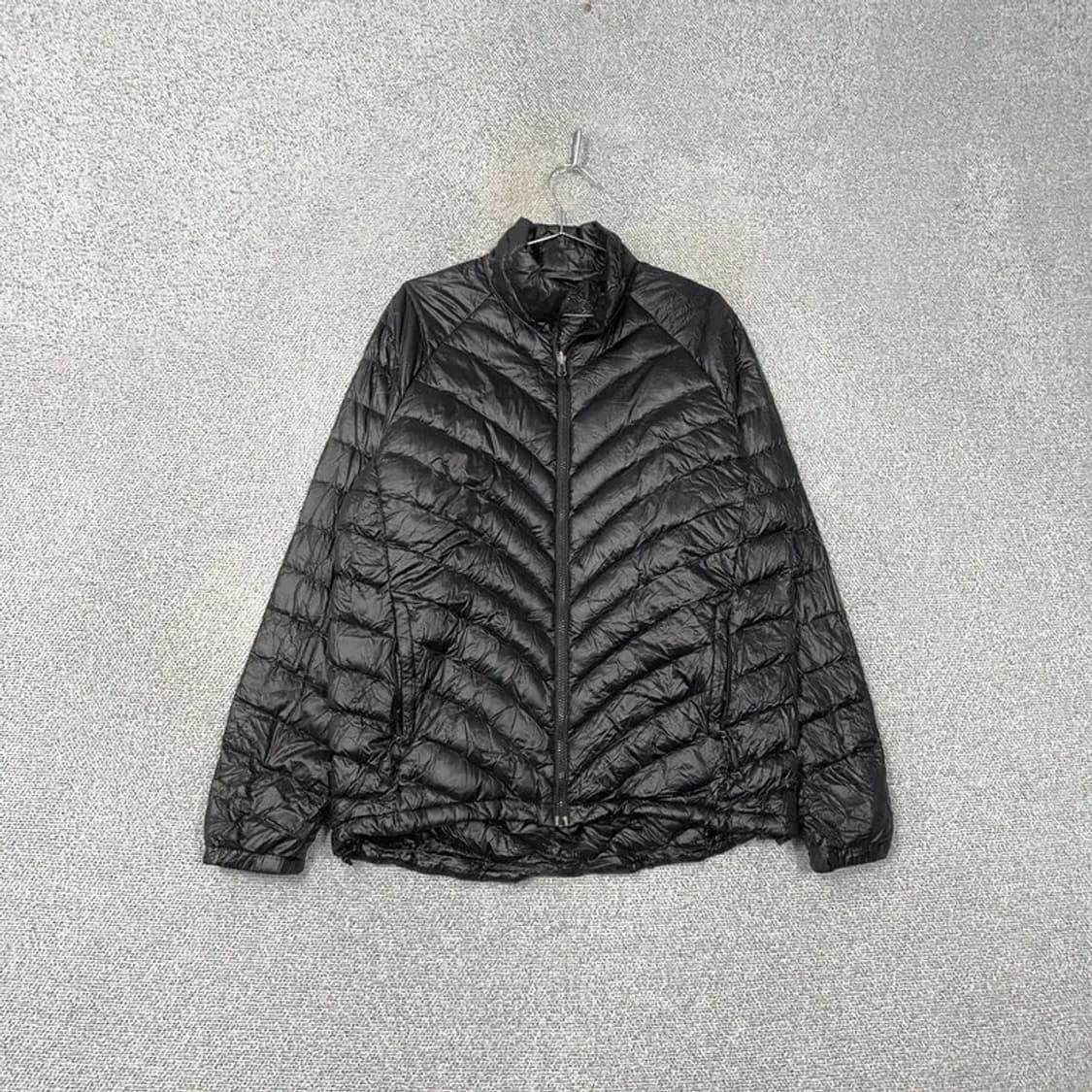 블랙야크 구스다운 블랙 경량 패딩 105 상품이미지1