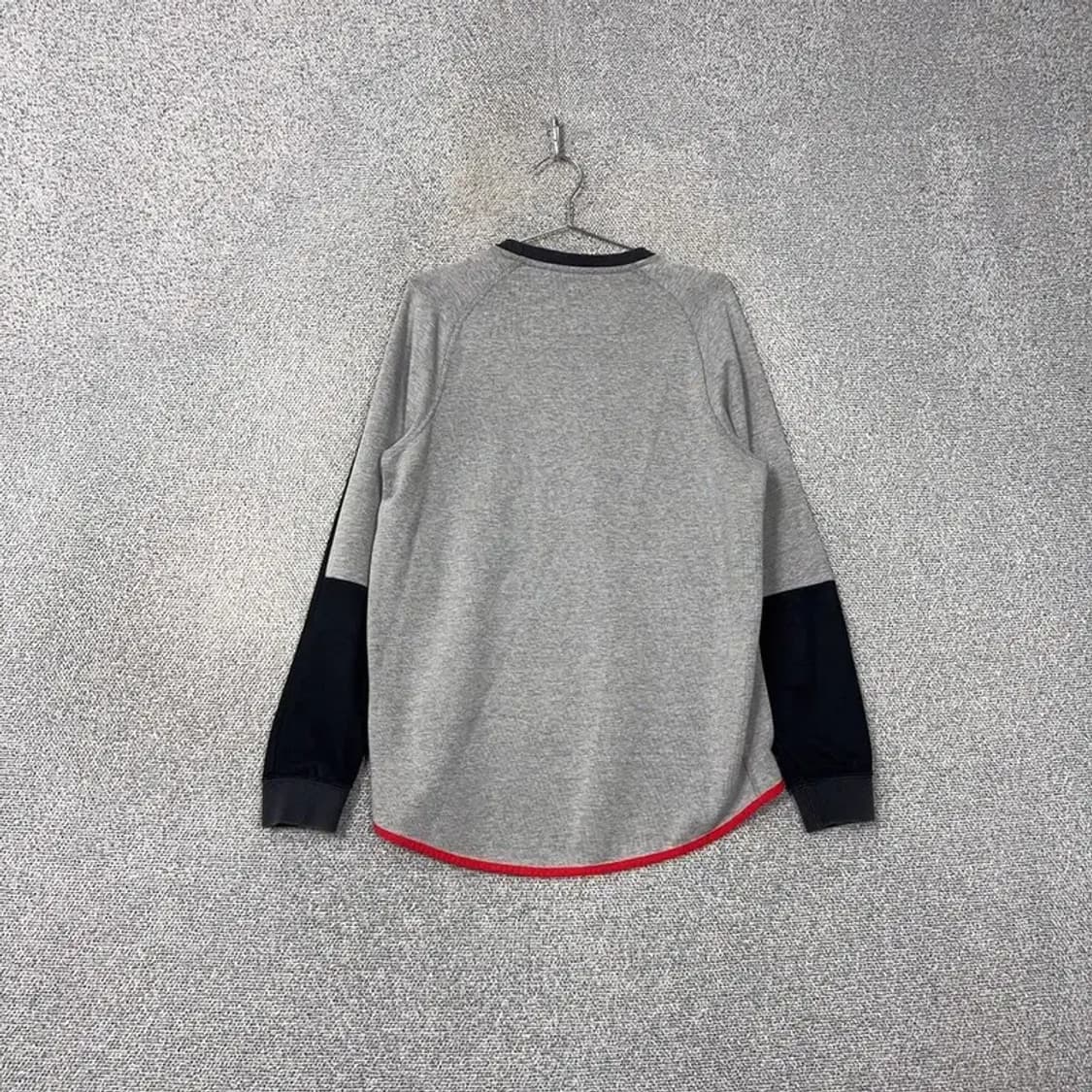 나이키 캐주얼 로고 라이트 그레이 맨투맨 XL 상품이미지2