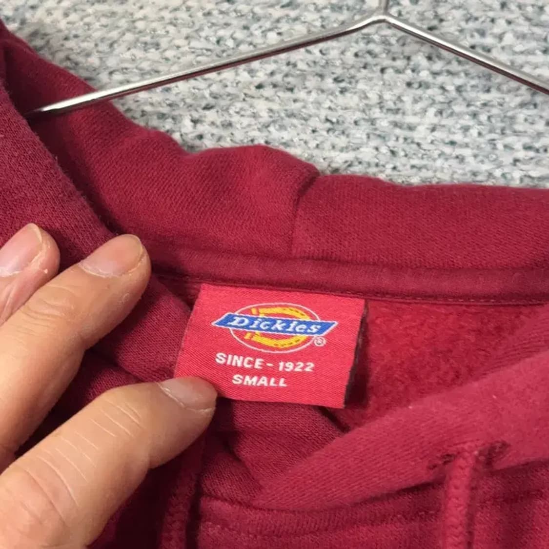 디키즈 프린팅 버건디 후드티 S 상품이미지3