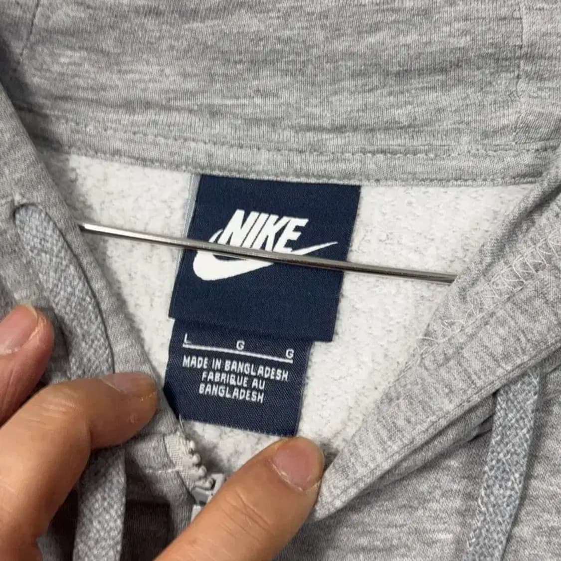 나이키 라이트 그레이 로고 스우시 후드집업 L 상품이미지3