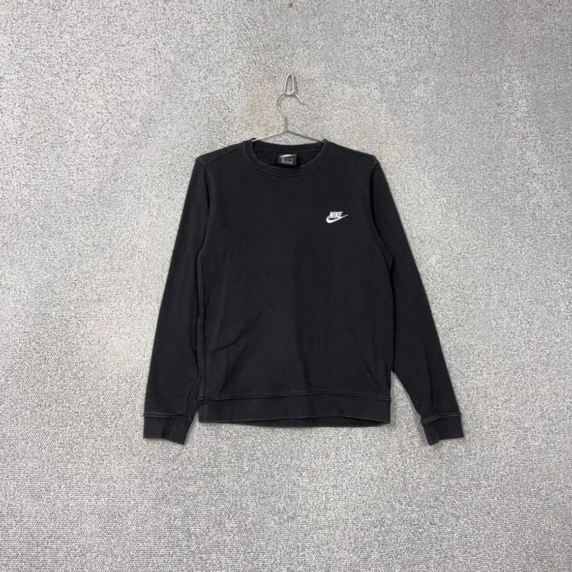 나이키 블랙 로고 스우시 맨투맨 S 상품이미지1