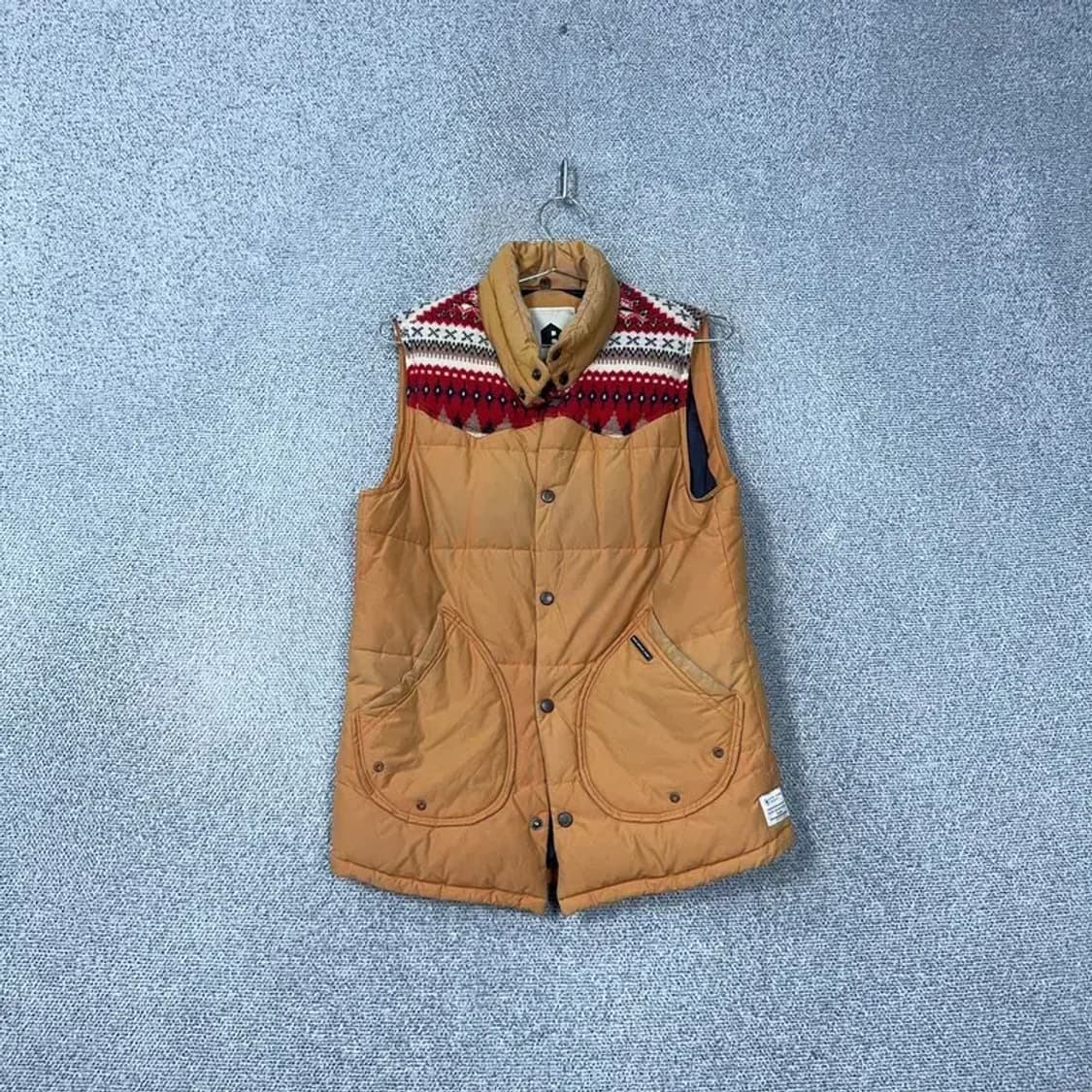 빈폴 빈티지 패턴 브라운 버튼 패딩 조끼 90 상품이미지1