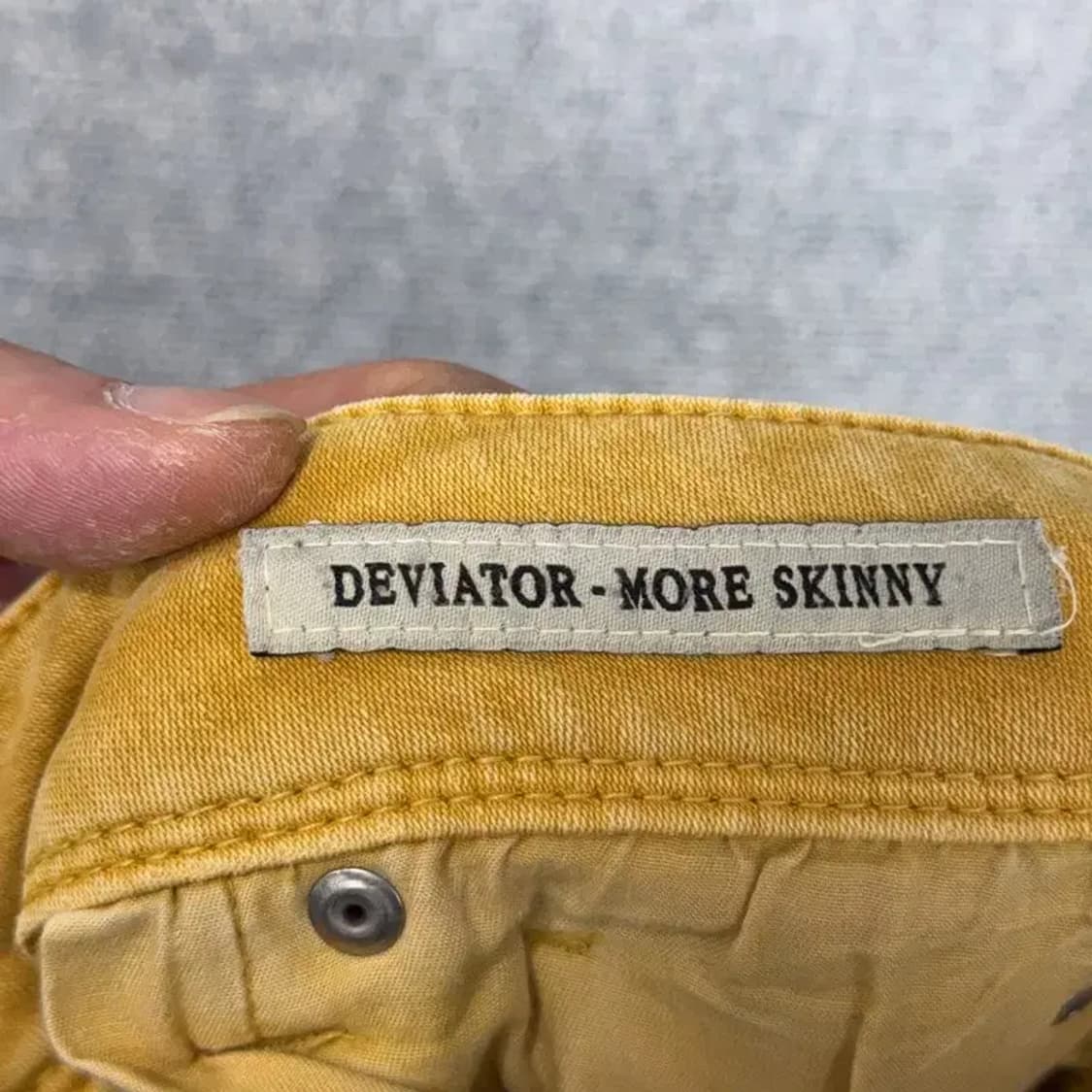 게스 여성 삼각로고 빈티지 옐로우 코듀로이 팬츠 28 상품이미지6