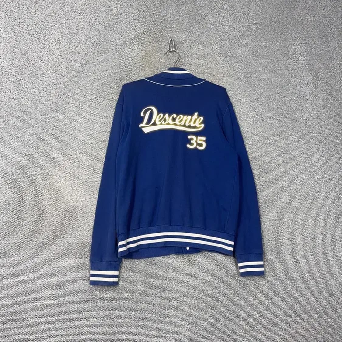 데상트 로고 블루 스타디움 자켓 M 상품이미지2