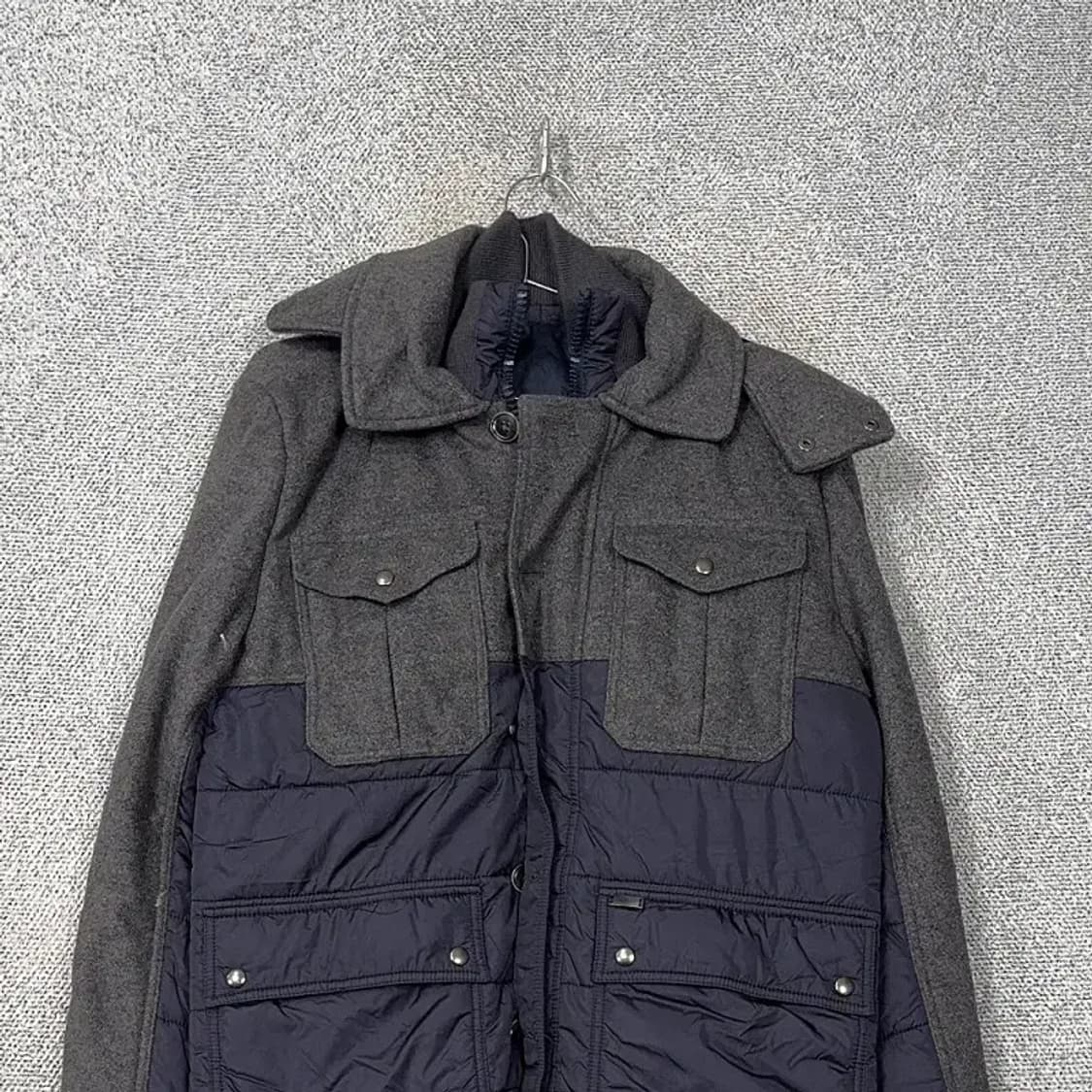 타미힐피거 그레이 멀티포켓 후드 패딩 M 상품이미지3