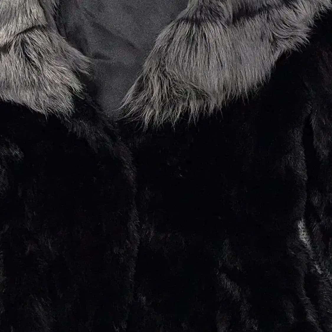 대명모피 밍크 블랙 실버넥 퍼 자켓 66 상품이미지3