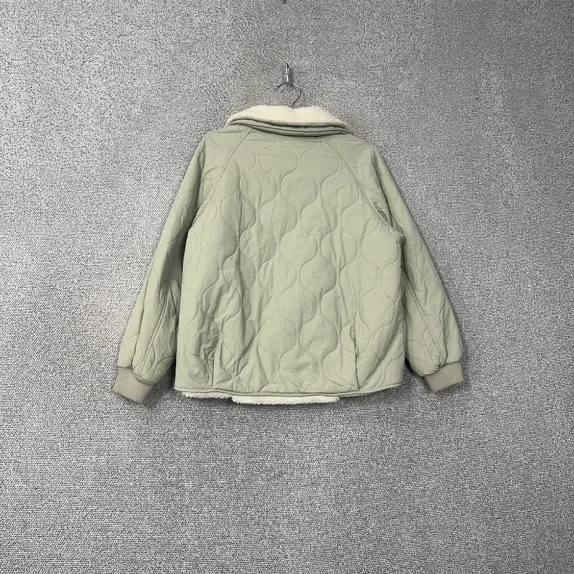 스파오 라이트 그린 양털 캐주얼 자켓 M 상품이미지2