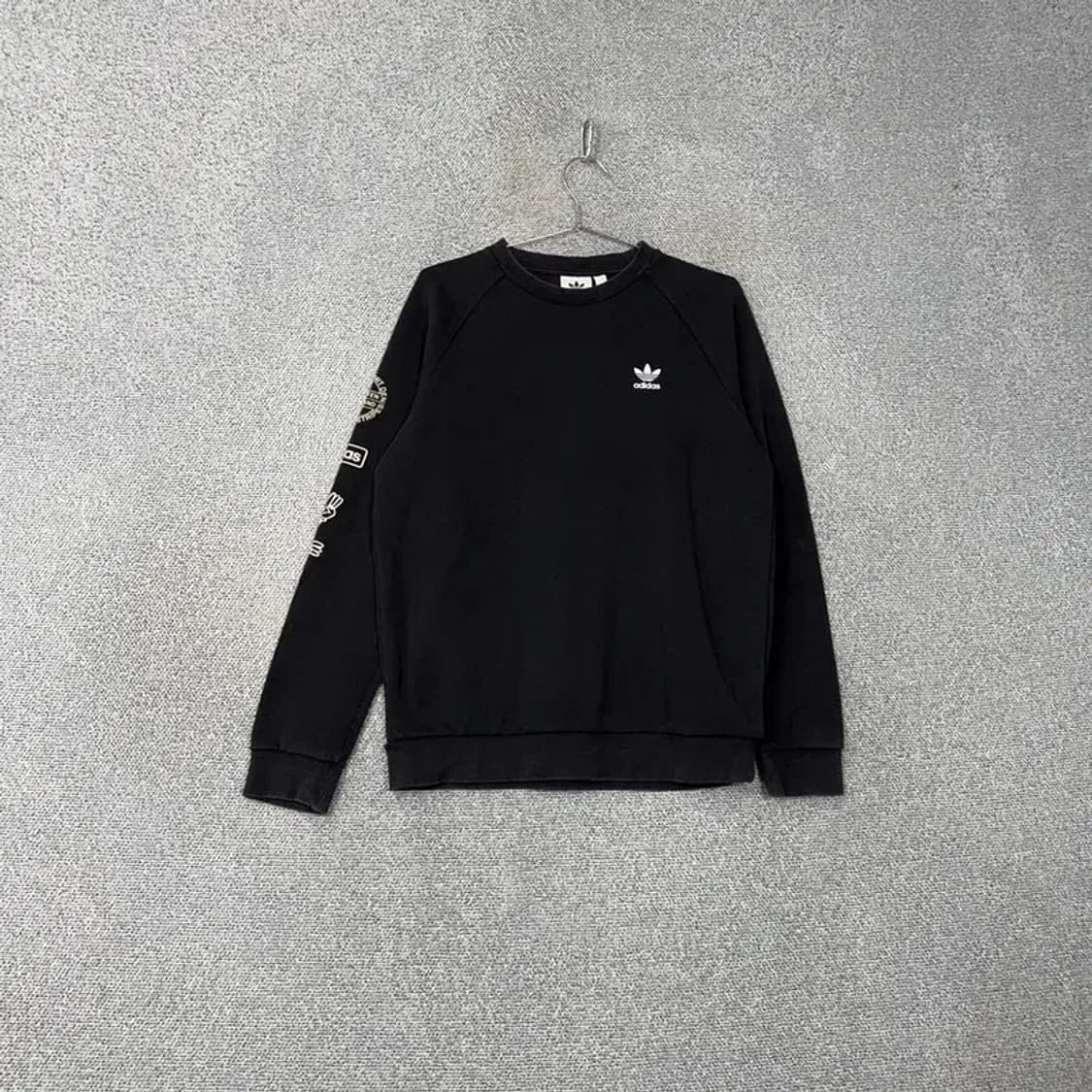 아디다스 불꽃 로고 블랙 맨투맨 M 상품이미지1