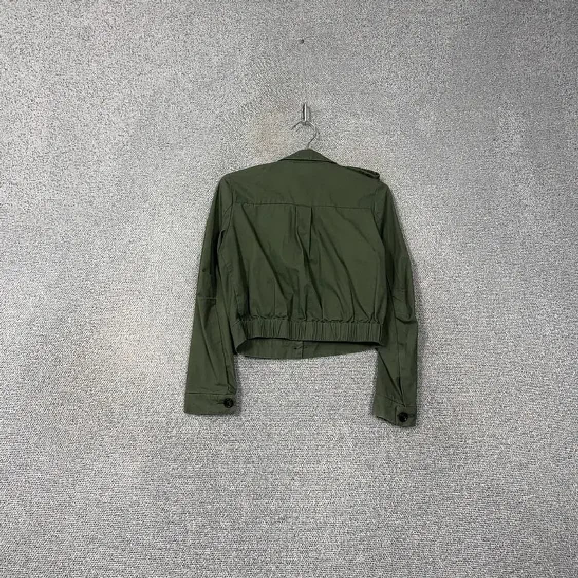 에이치엔앰 카키 포켓 크롭 자켓 40 상품이미지2