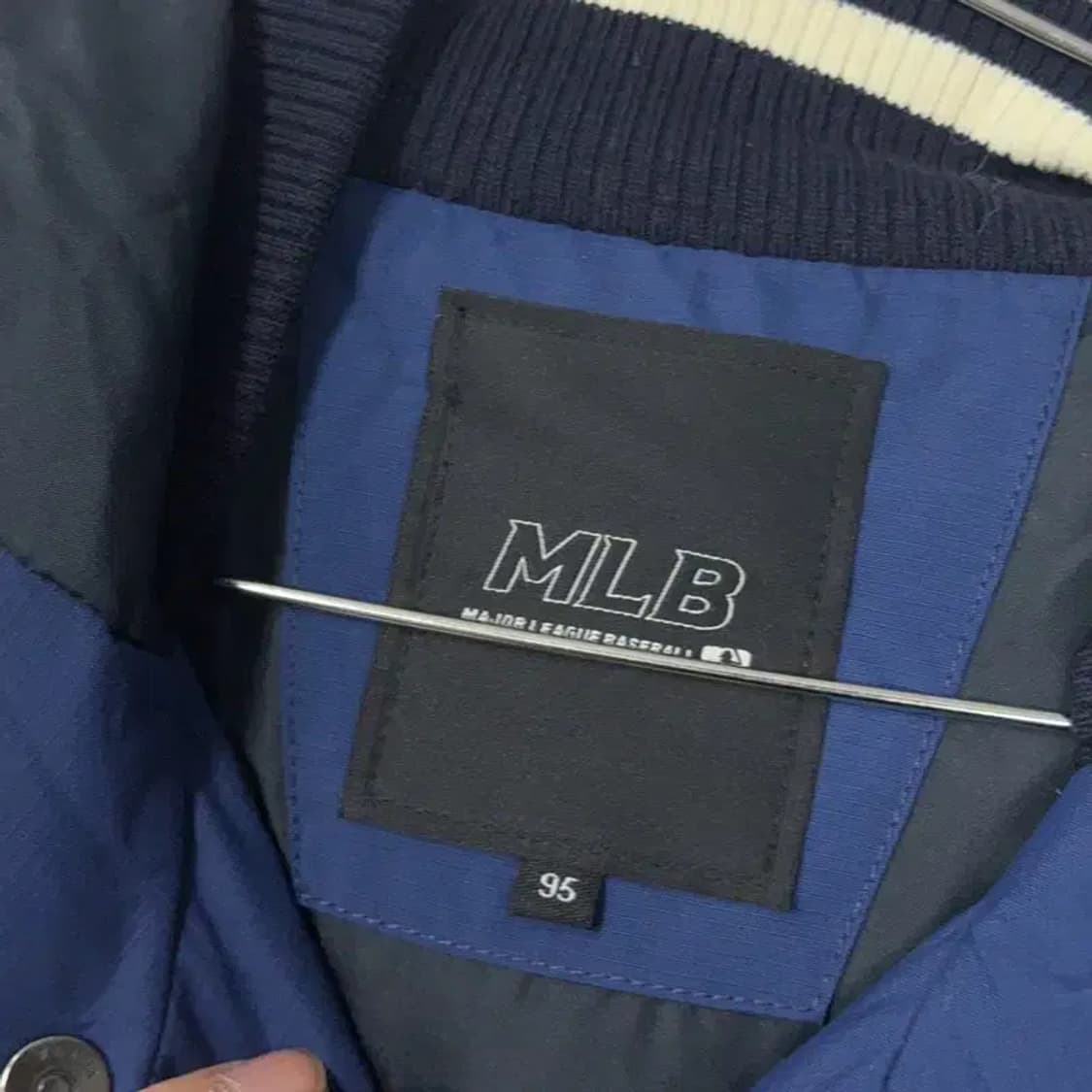 MLB 뉴욕양키즈 암레더 패딩 점퍼 자켓 95 상품이미지3