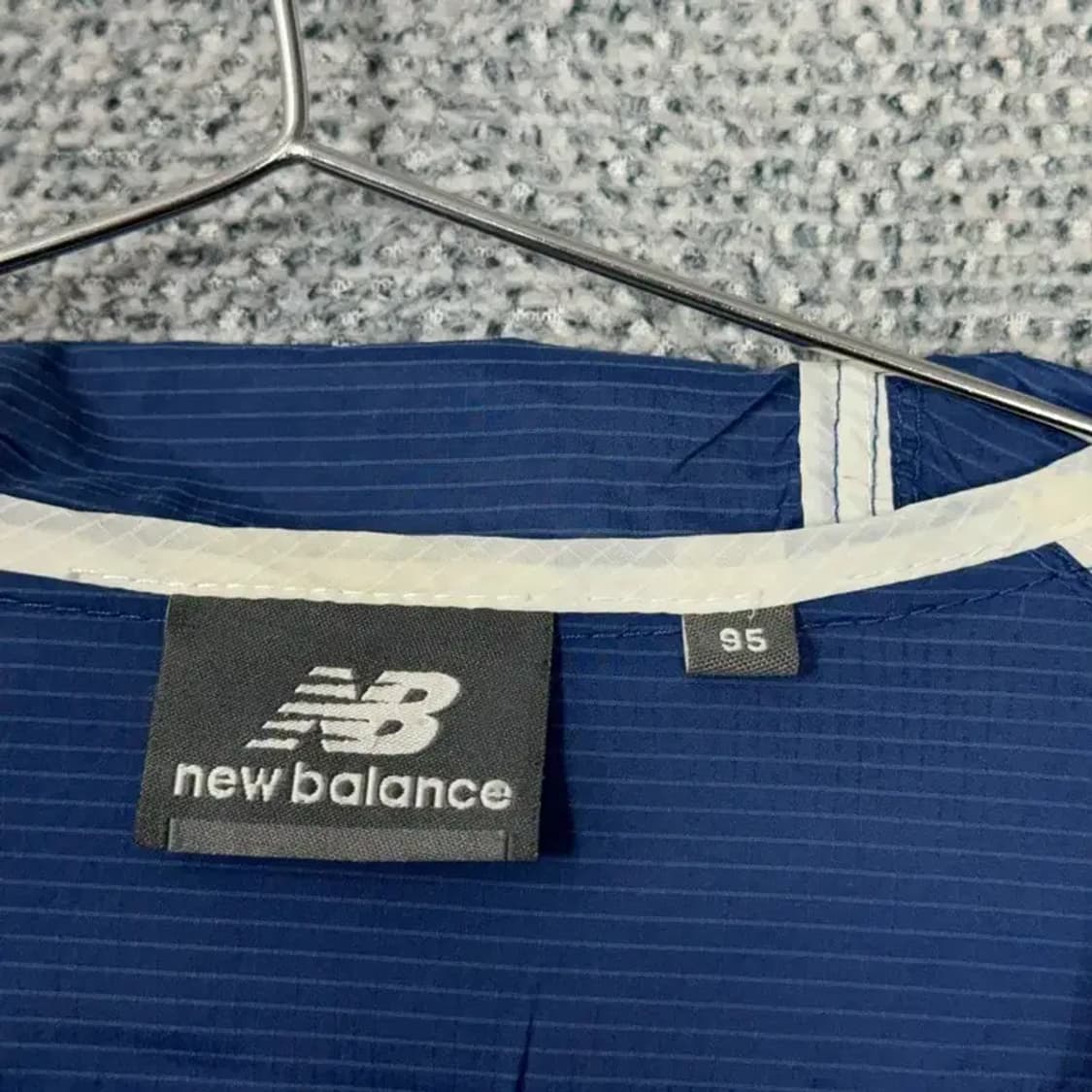 뉴발란스 네이비 로고 바람막이 윈드자켓 95 상품이미지5